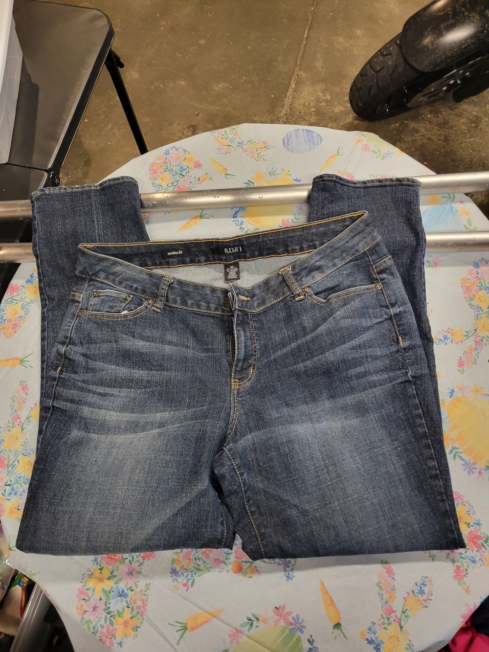 A.n.a Jeans Plus